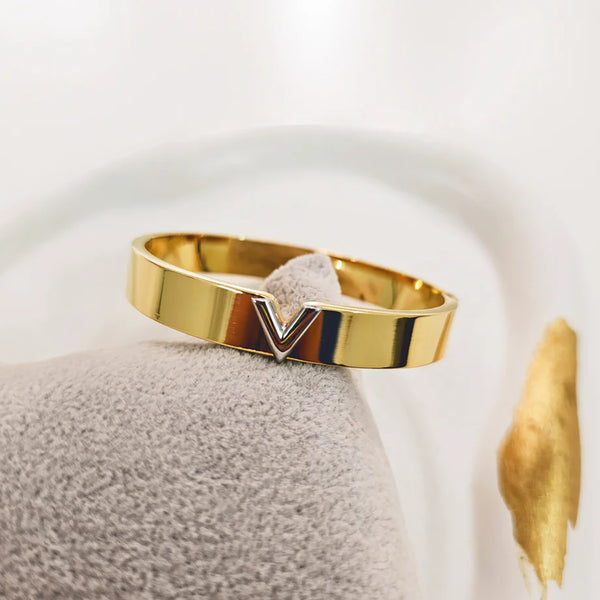 V Style Bangle